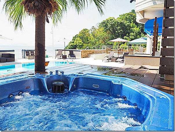 你知道水療按摩浴缸的外殼結(jié)構(gòu)嗎